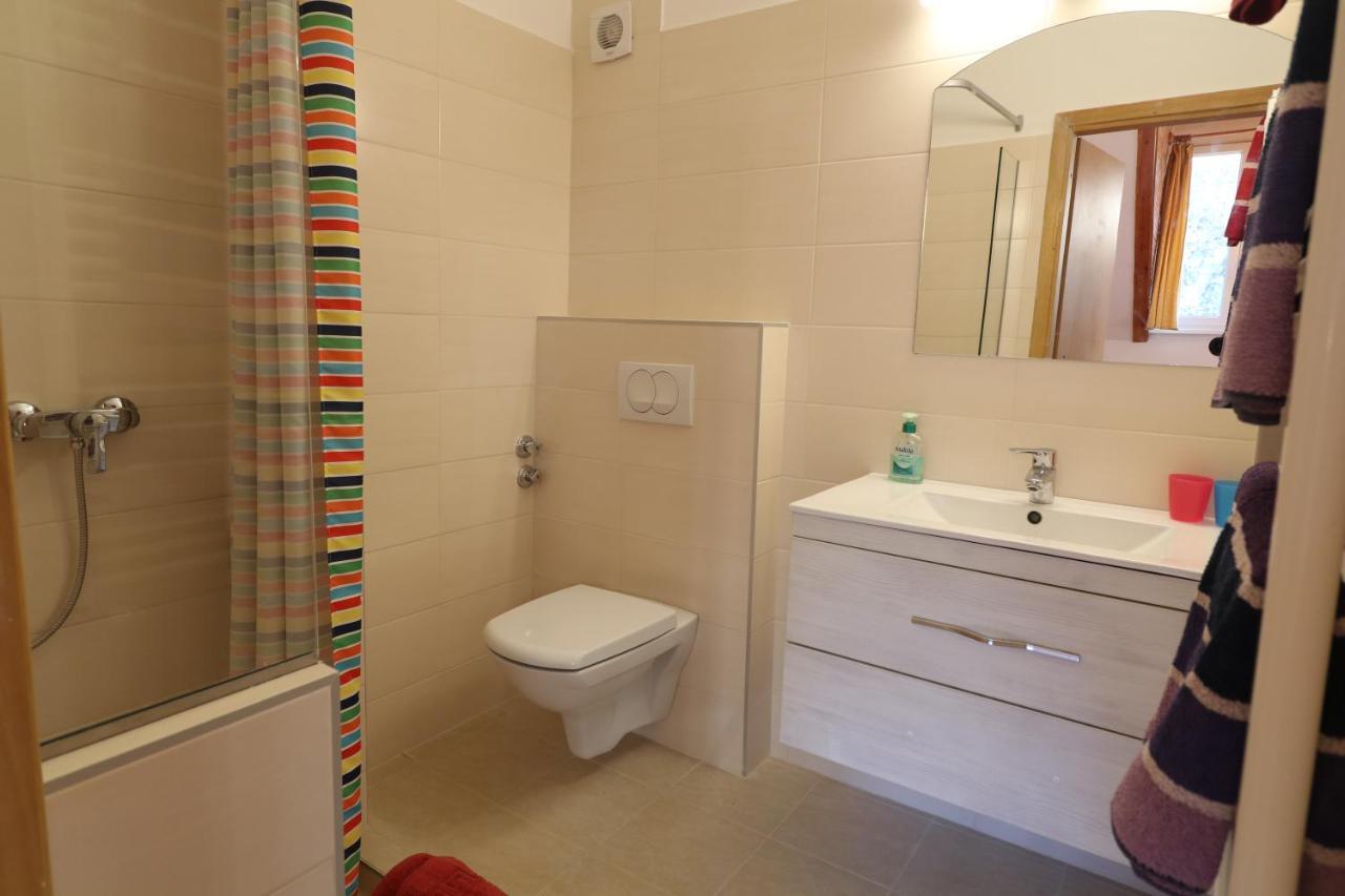 Budavar Bed And Breakfast Budapeste Exterior foto